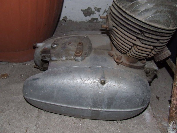 Pannonia TL-es tpus motorblokk