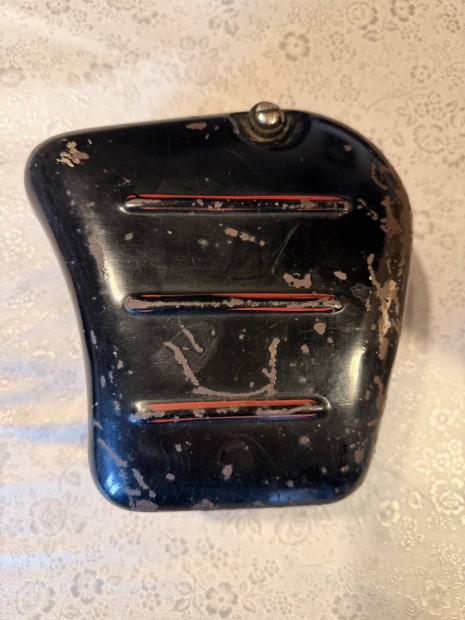 Pannonia akkumul�tor tart� aksival