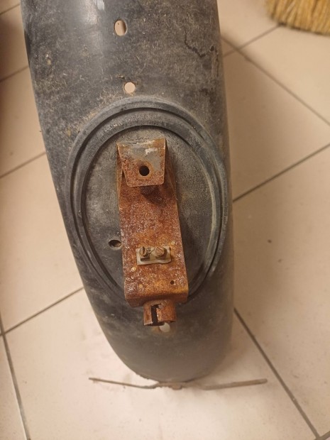 Pannnia cs lmpa foglalat.