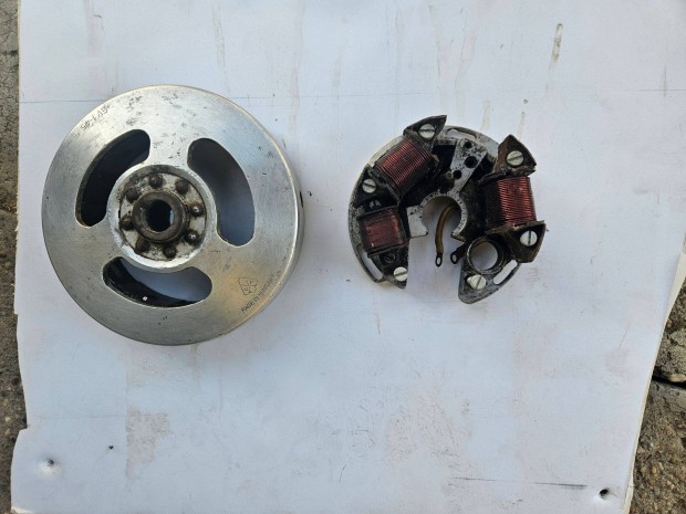 Pannonia gy�jt�r�sz lendit�ker�kkel egy�tt elad�