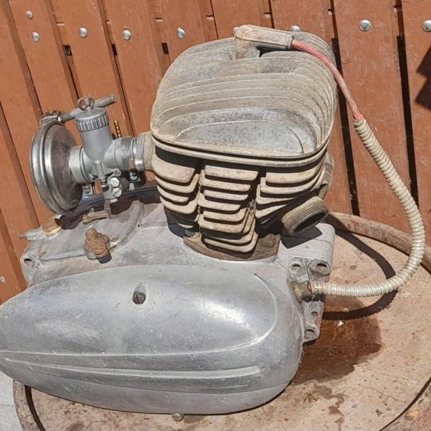 Pannonia motorblokk