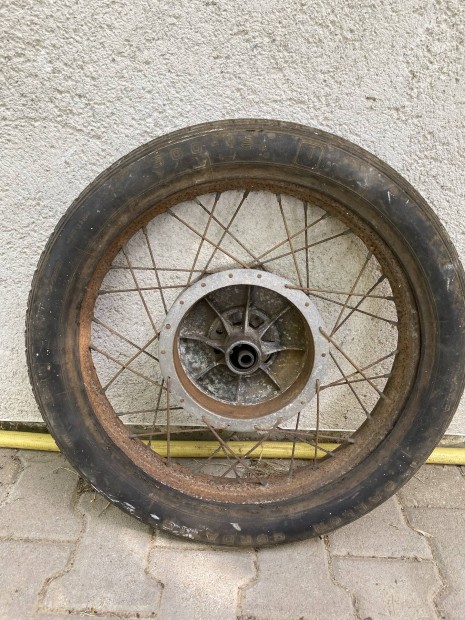 Pannnia motorkerkpr kerk. 