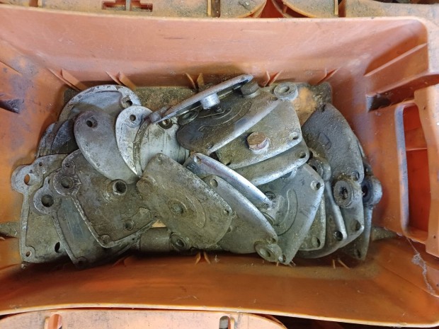 Pann�nia v�lt� fed�l.