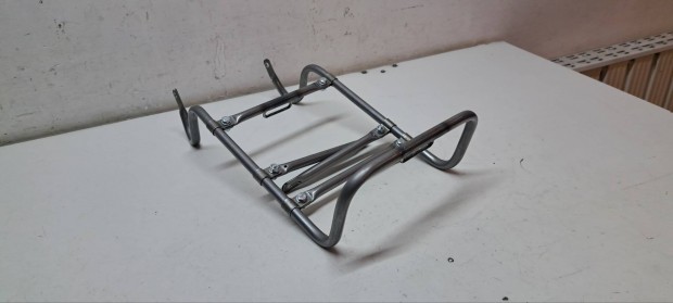 Pannoniat1-T5 csomagtart�