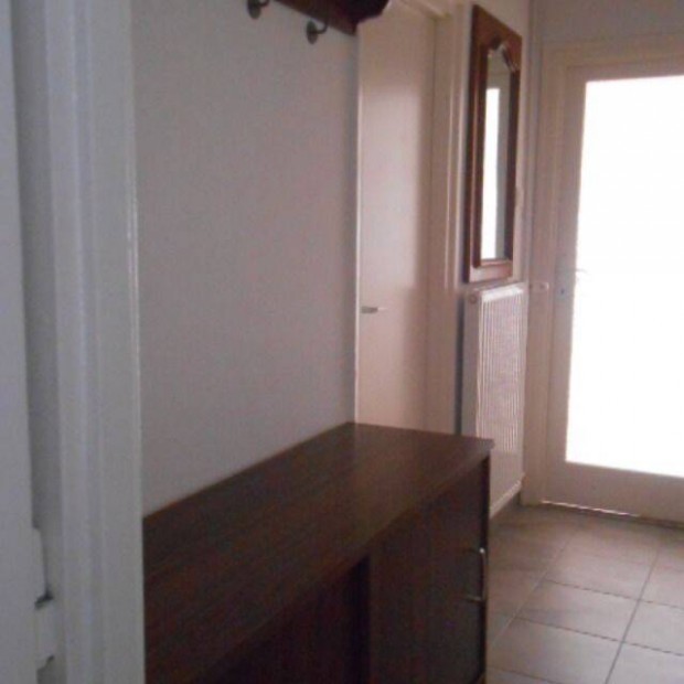 Panor�m�s kiad� lak�s XII. ker. Vir�nyoson