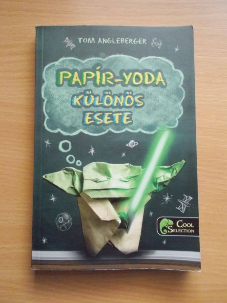 Papír-Yoda különös esete, Tom Angleberger