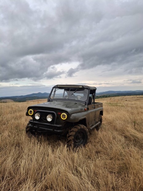 Parancsnoki Uaz 469 