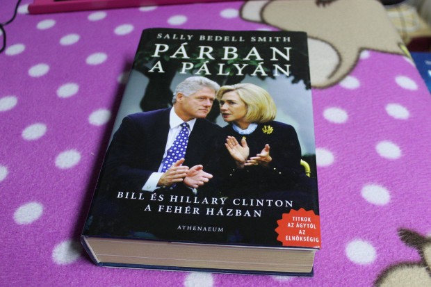 Parban a palyan- Hillary and Bill Clinton- Uj