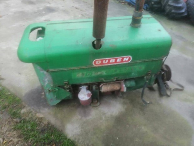 Parcela kombájn motor, veterán OM636