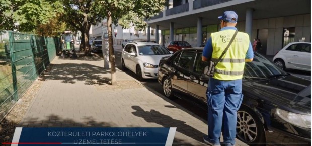 Parkolóellenőr