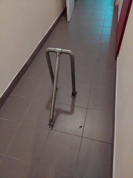 Parkolóőr, Stopcar, Parkolóoszlop, Parkolózár