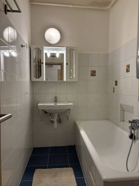 Parkra n�z� lak�s Nagyzugl� sz�v�ben