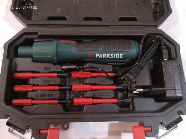 Parkside 4 V akkus csavarhúzó csavarozó + 6 db 1000 V-ig szigetelt bit