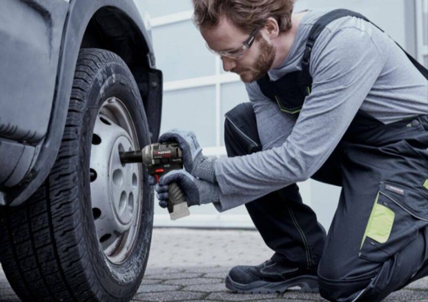 Parkside akkus ütvecsavarozó kerékleszedő kerékkulcs 350Nm 5év gari új