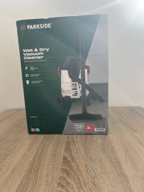 Parkside száraz-nedves porszívó