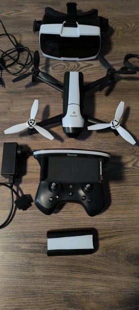 Parrot Bebop 2 drone elad