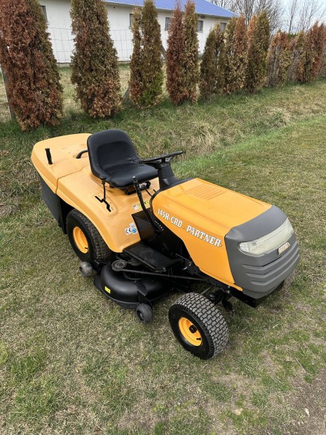 Partner 145 H CRD (Husqvarna) Briggs fnyr traktor 