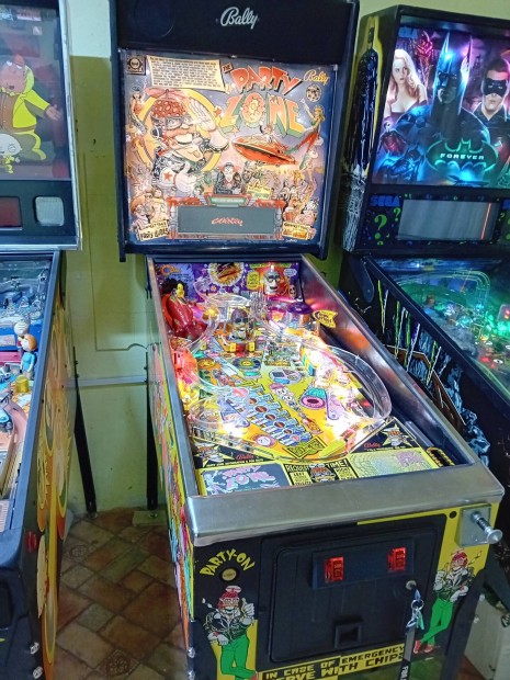 Party Zone Bally flipper / pinball