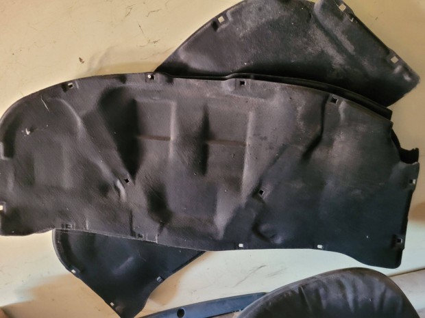 Passat B5 g�ptet� szigetel�s