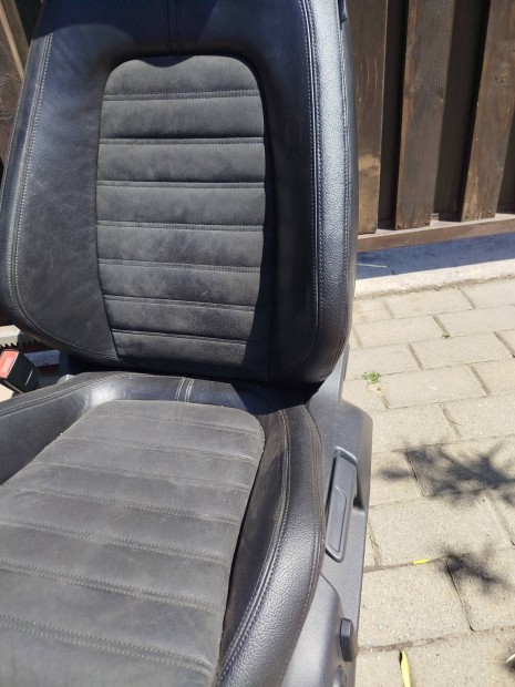 Passat B6 Sedan Fekete alcantara ülés szett