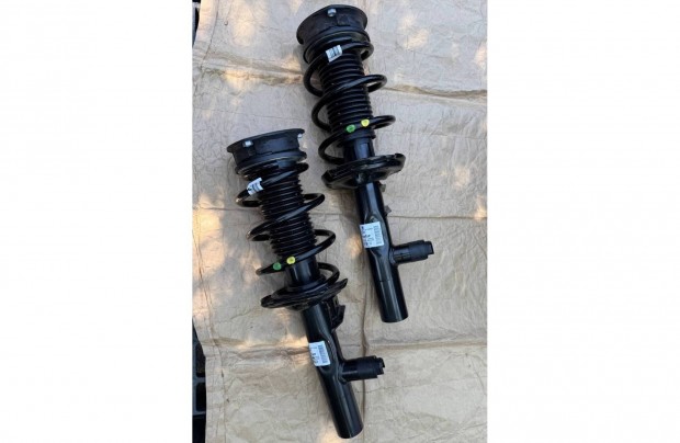 Passat B8 Arteon Superb elektromos lengscsillapt 3Q0413032A