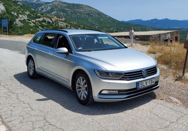 Passat B8 Elad