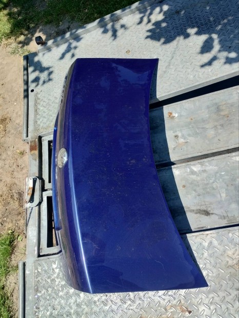 Passat b5.5 csomagter ajtó