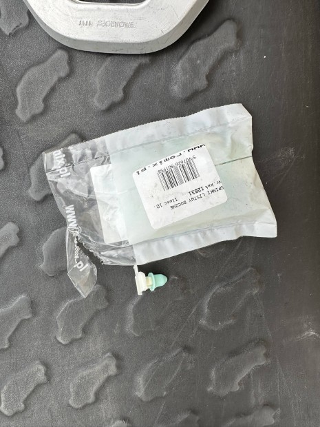 Passat dísz csík patent(8db) eladó