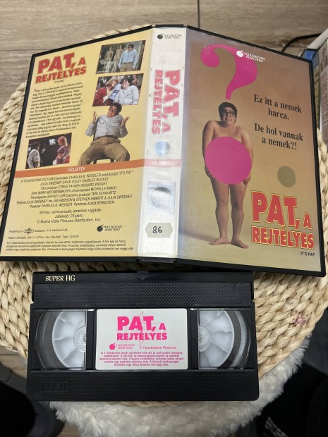 Pat a rejtlyes vhs