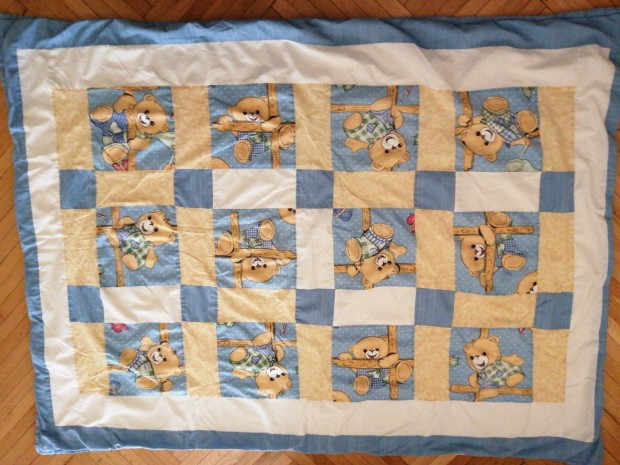 Patchwork macis babatakaró