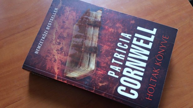 Patricia Cornwell: Holtak knyve - Scarpetta