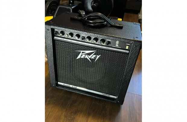 Peavey Rage 158 15W Gitrkomb, Gitrerst