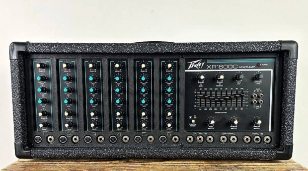 Peavey XR 600C powermixer elad