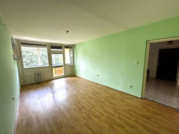 P�cs-Kertv�ros csendes r�sz�n 52 m2-es lak�s elad�!