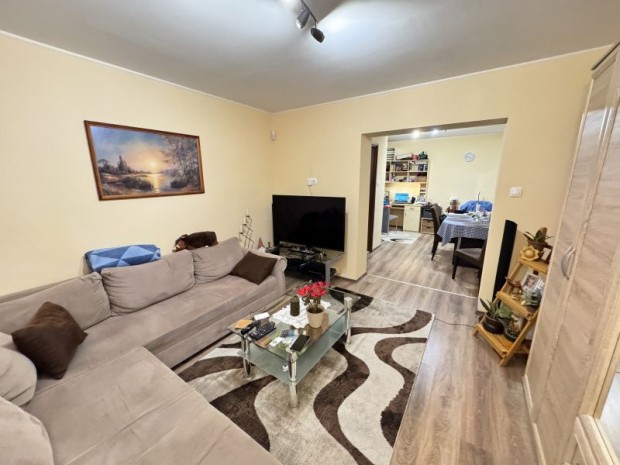 P�cs- 120 m2- es, 4 szob�s csal�di h�z elad�!