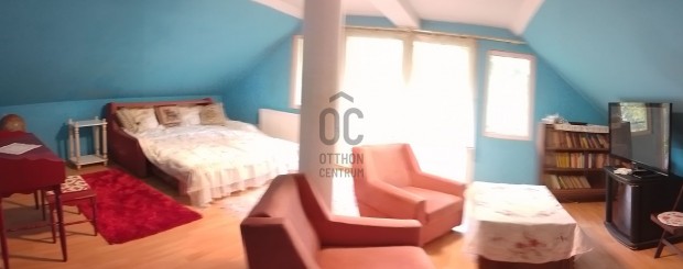 P�csi kiad� t�gla t�rsash�zi lak�s