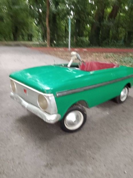 Pedlos aut, Moskvich USSR