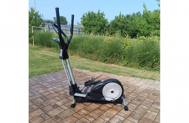Pegazus mágnesfékes újszerű elliptikus ellipszis tréner eladó .8 kg-os