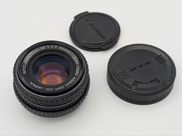 Pentax 50/1,7 objektiv