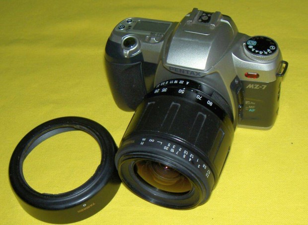 Pentax MZ-7 35 mm-es filmes gp, Tamron 28-80 objektvvel