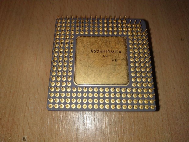 Pentium Socket 3 processzor Podp5V83 (Elkelt)