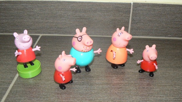 Peppa malac csald + nyomda Hibtlan!