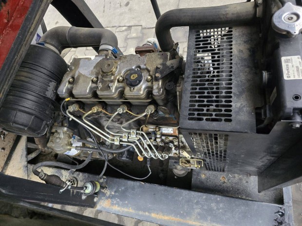 Perkins HP23/1500C 4 hengeres motor