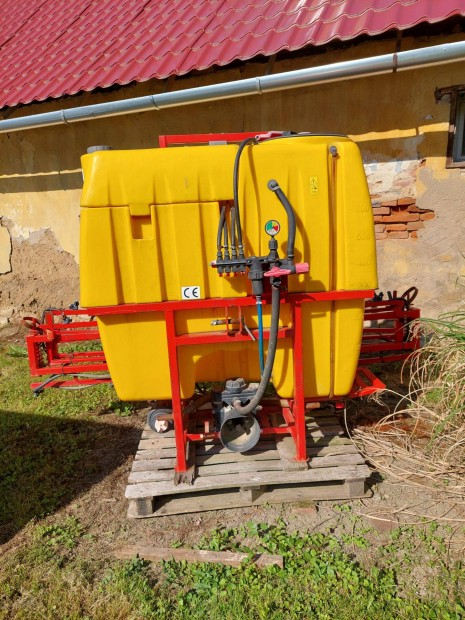 Permetezőgép 600l-es