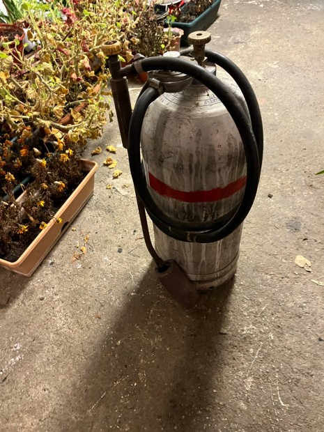 Bitumen Perzselo () Bitumen Perzselo