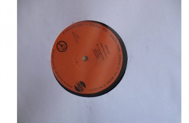 Peter Gabriel s Kinks bakelit hanglemezek eladk