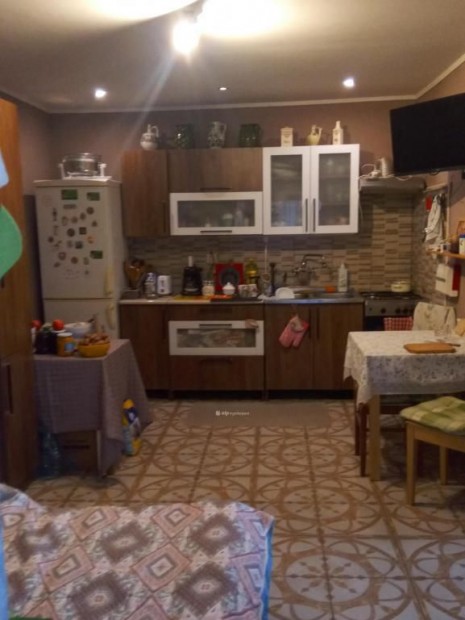 P�terv�s�rai elad� 70 nm-es h�z