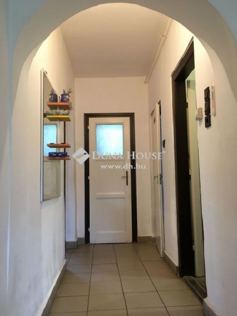 P�tf�rd�i elad� 73 nm-es h�z