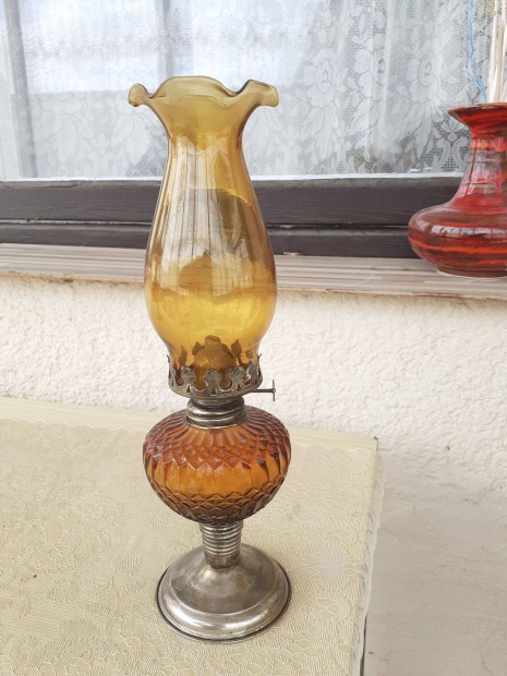 Petróleum lámpa