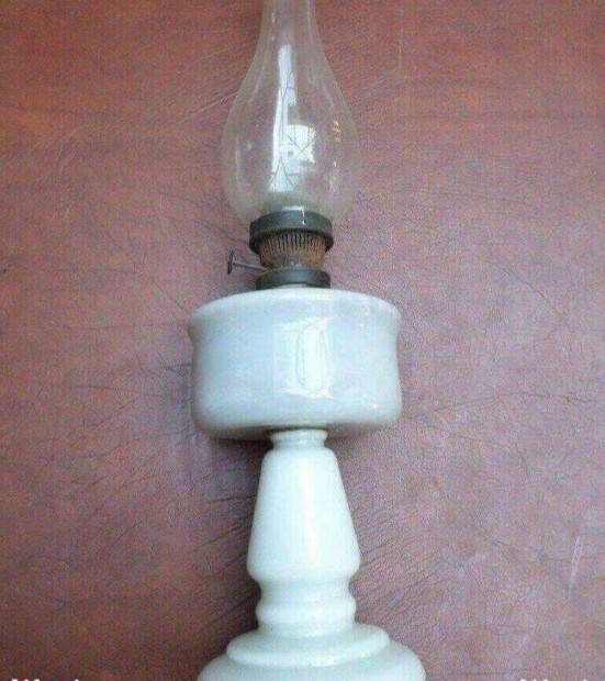 Petróleum lámpa antik porcelán 100 éves